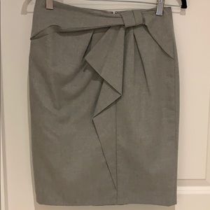 Banana Republic gorgeous silver skirt size 0